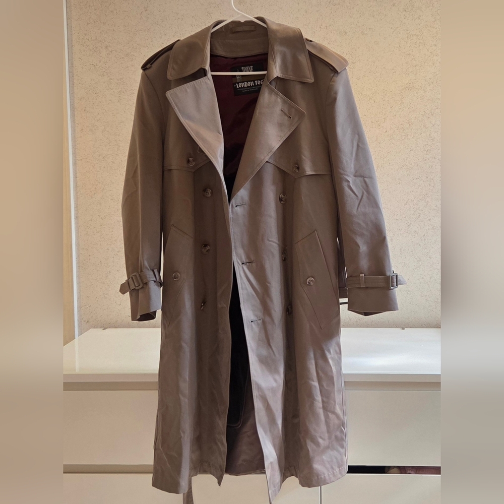 London Fog Men's Brown Trench Coat Size 40